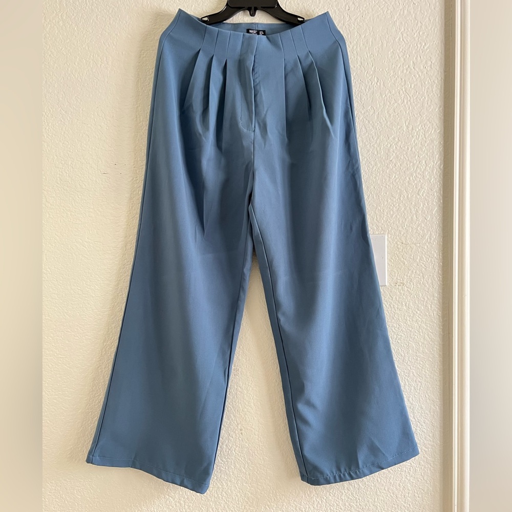 NastyGal wide leg trousers. Very flattering and comfortable
